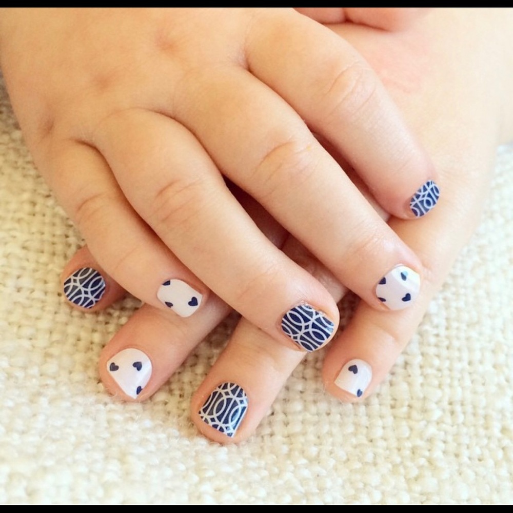 ✨NEW✨Jamberry Juniors Nail Wraps - Mod Love - Picture 3 of 4